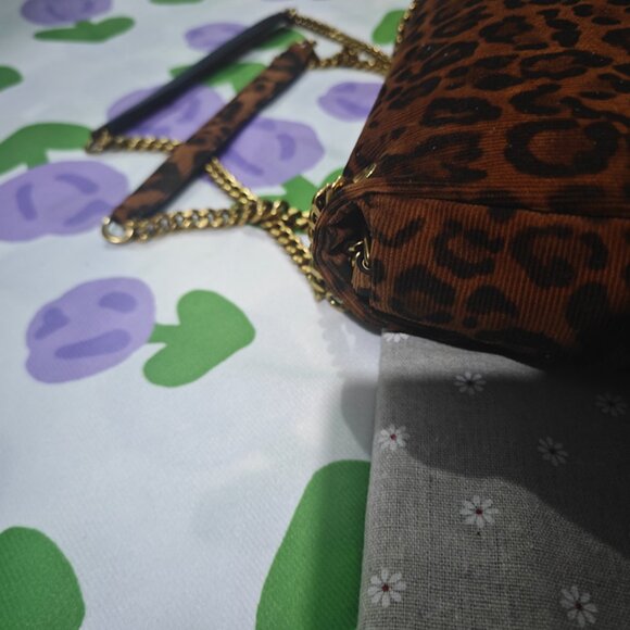 Saint Laurent Leopard Print Corduroy Chain Bag - Picture 9 of 13